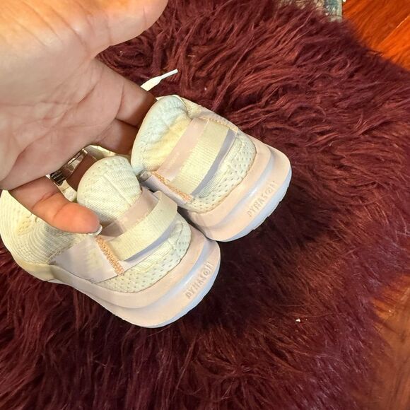 New Balance Sneakers Lightweight Slip-On Sz 8.5‎ - Picture 2 of 5